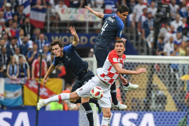 而切尔西则 而切尔西则